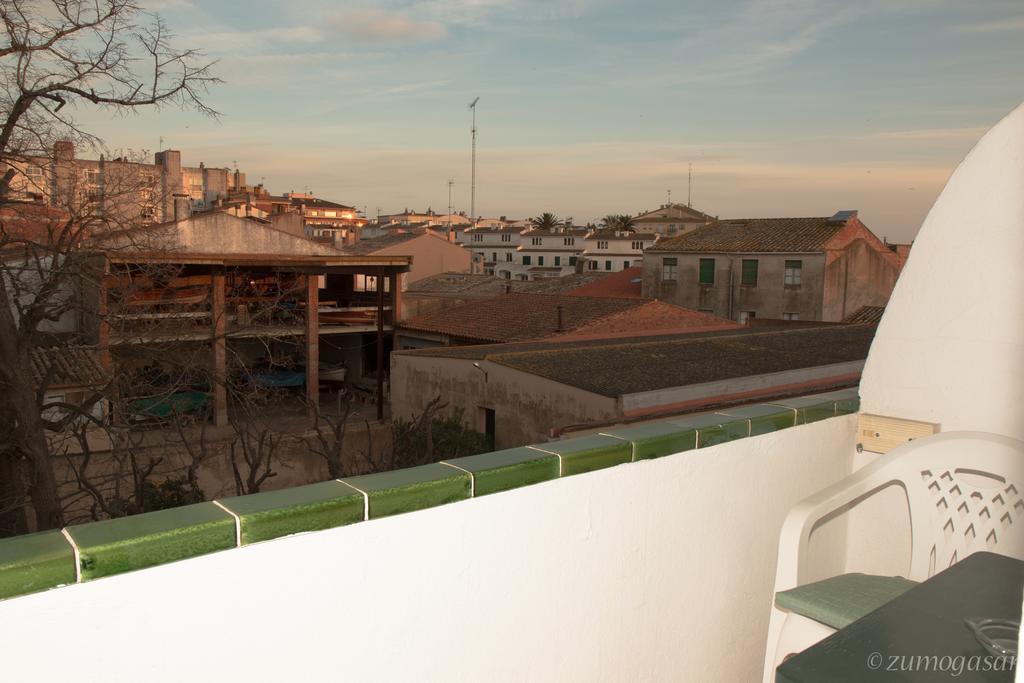 Single Room Balcony