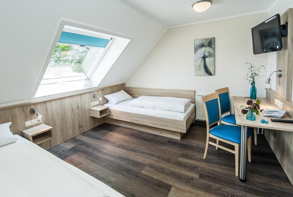 Double Room,22059585:JPEG