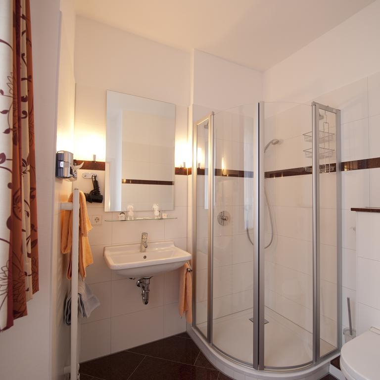 Single Room,1175726764:JPEG