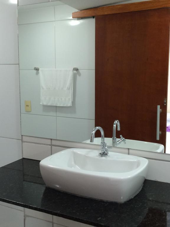 Single Room Bathroom,214288163:JPEG