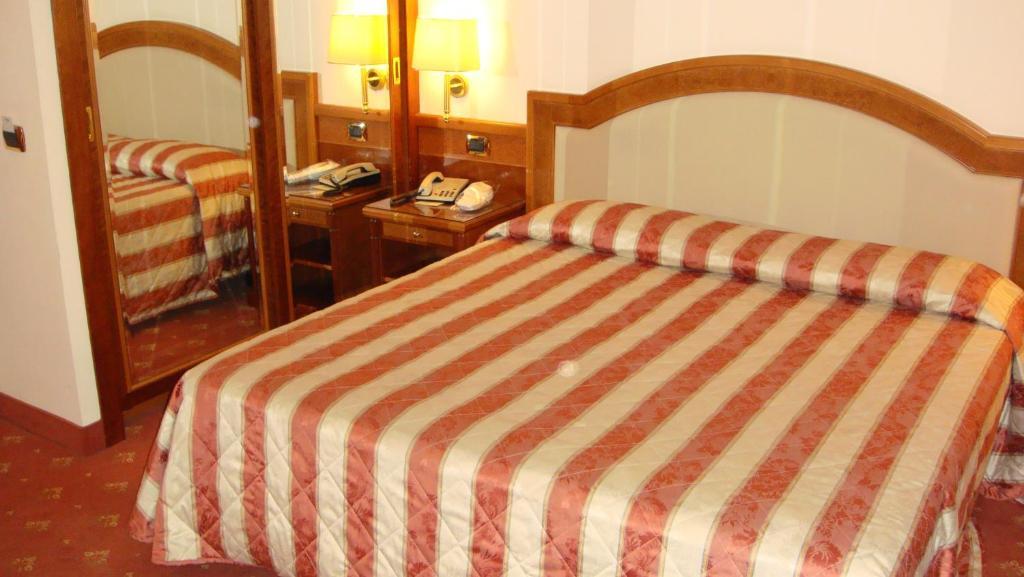 Double Room,21976089:JPEG