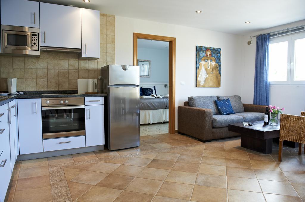 Apartamento con balcón