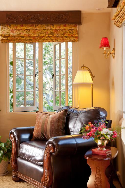 King Suite 2nd Floor
