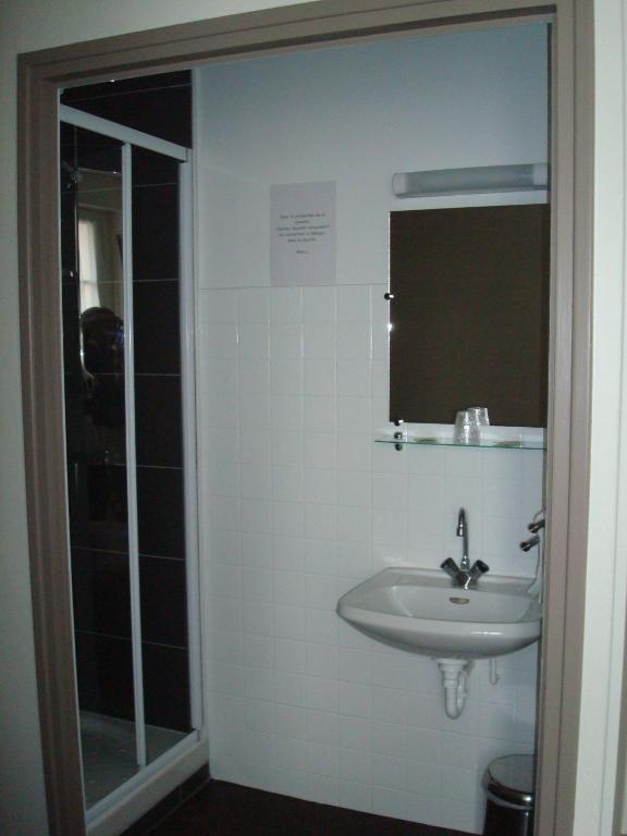 Triple Room,52102661:JPEG