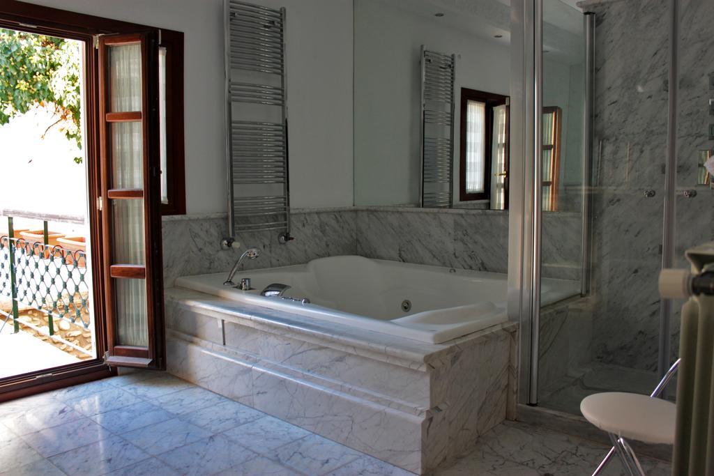Double Room Alhambra View