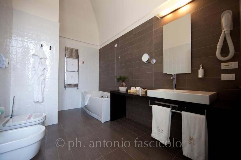 Junior Suite,1552213261:JPEG