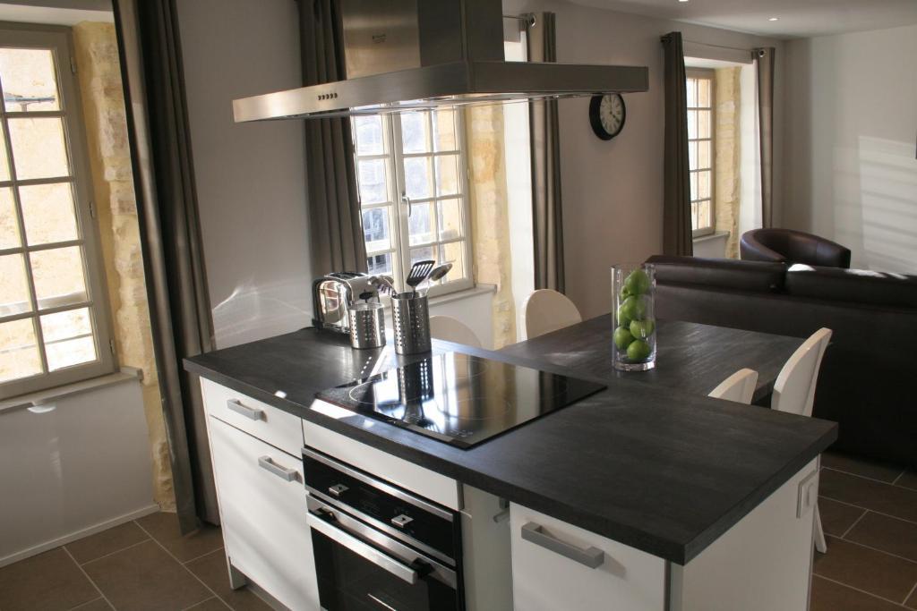 Deluxe Apartment 6 Cours des Fontaines