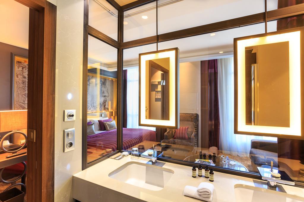 Deluxe King Room,1742595737:JPEG