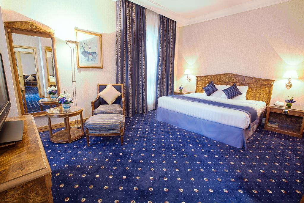 One Bedroom Falcon Suite,109286190:JPEG