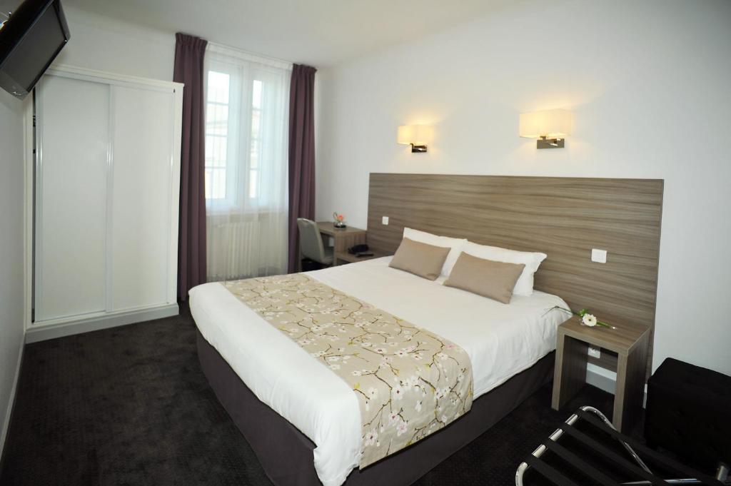 Standard Room,44742373:JPEG