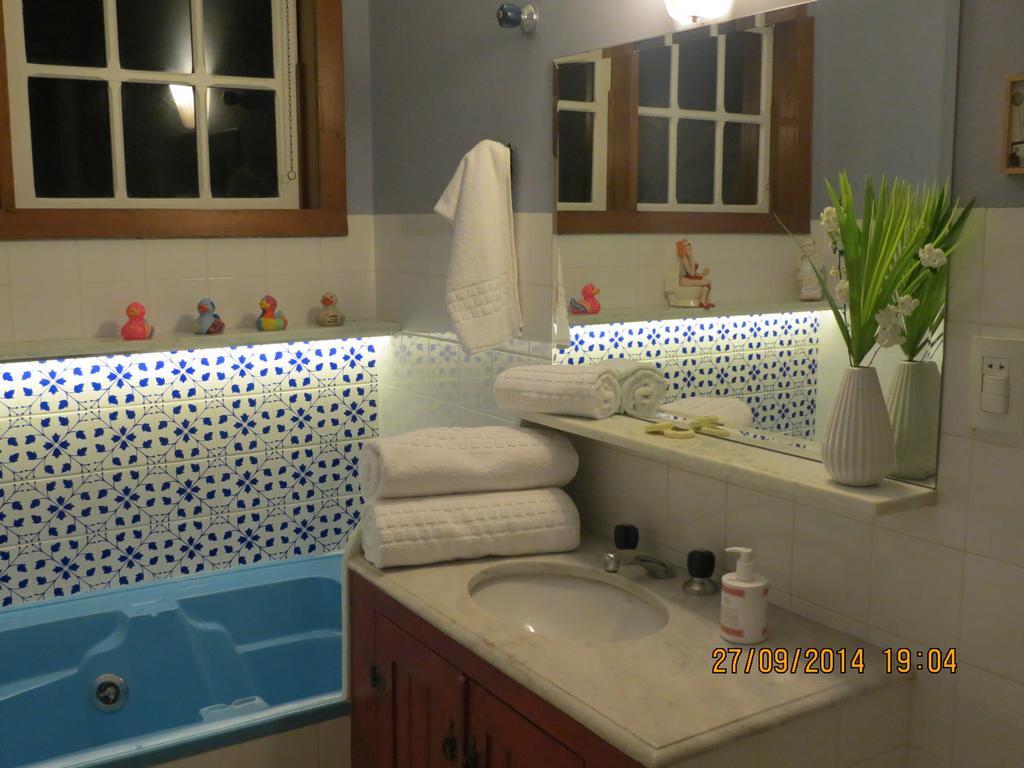 Deluxe Double Room Bath,785282358:JPEG