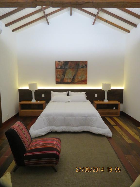 Standard Queen or Twin Room