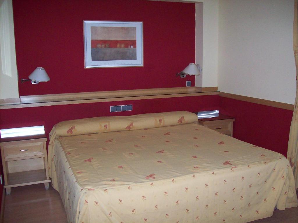 Studio Apartment,1580662719:JPEG