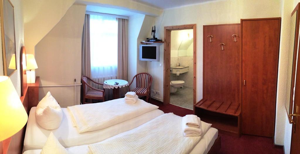 Small Double Room