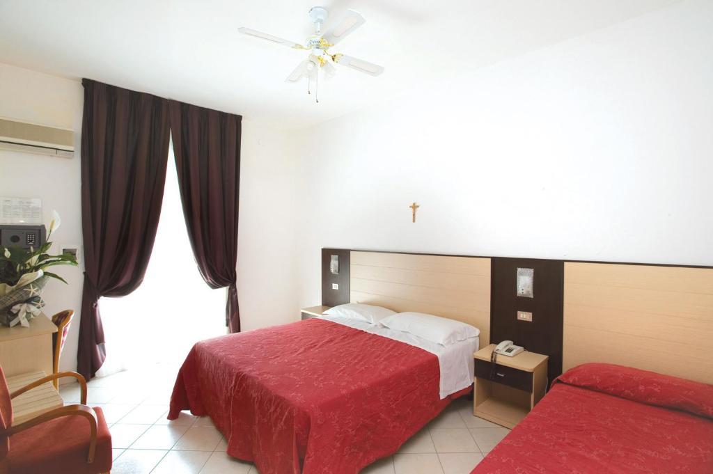 Superior Triple Room,44273578:JPEG