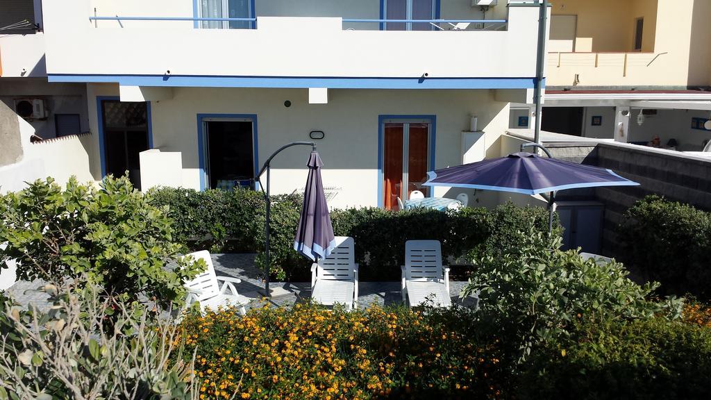 Holiday Home,364280572:JPEG