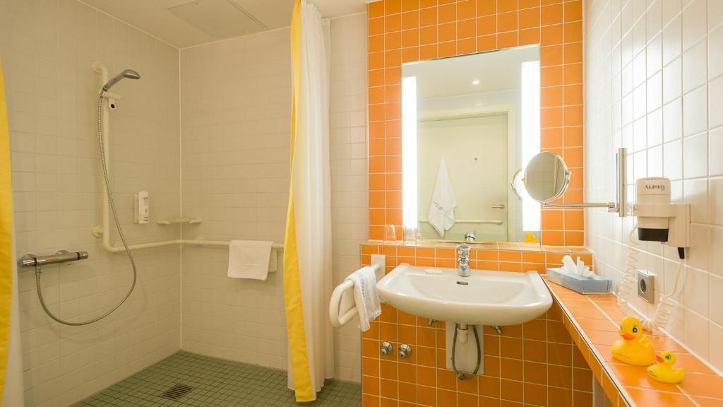 Premium Double Room With Lake View,1021221544:JPEG