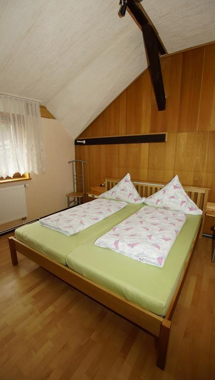 Standard Double Suite