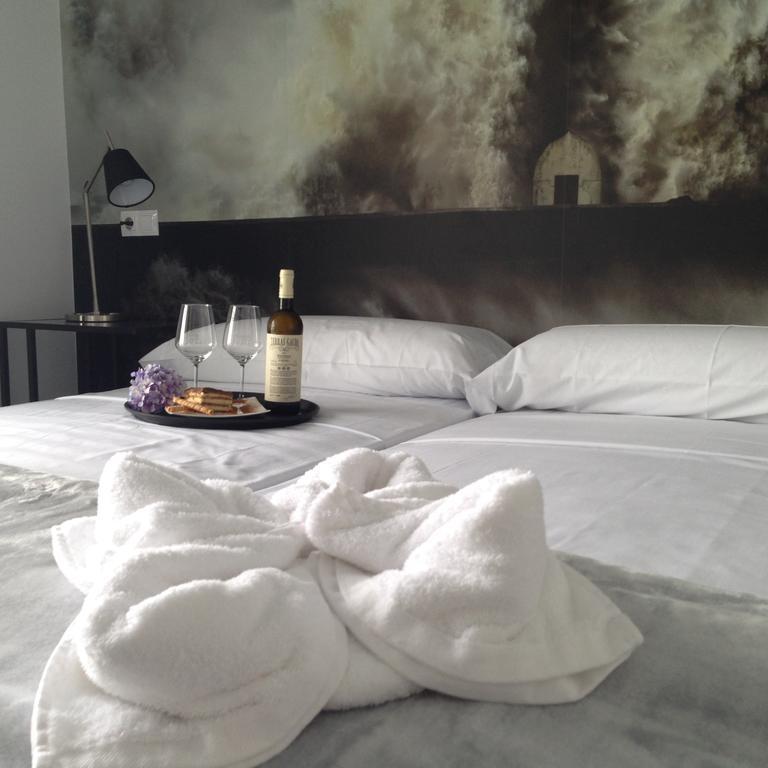 Double or Twin Room Sea View,226438757:JPEG
