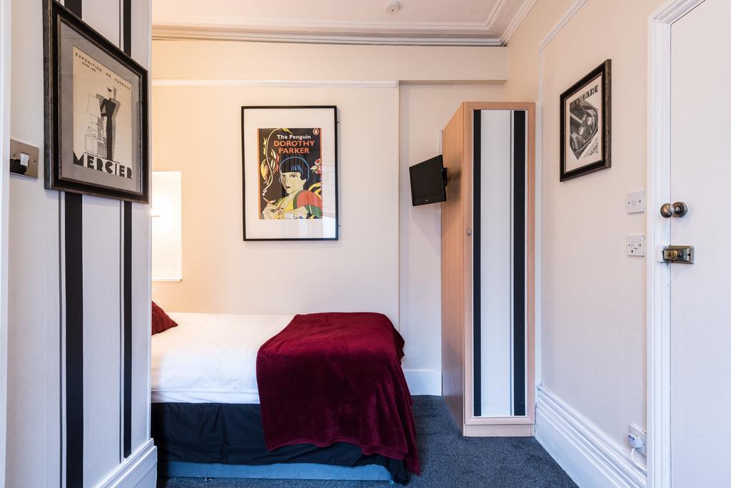 Single Room,226545296:JPEG