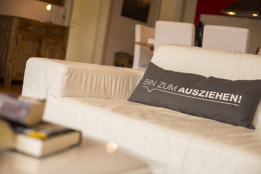 Four-Bedroom Apartment Sofa Bed