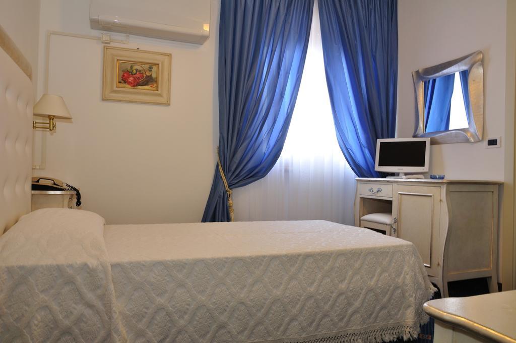 Deluxe Double Room Terrace Sea View