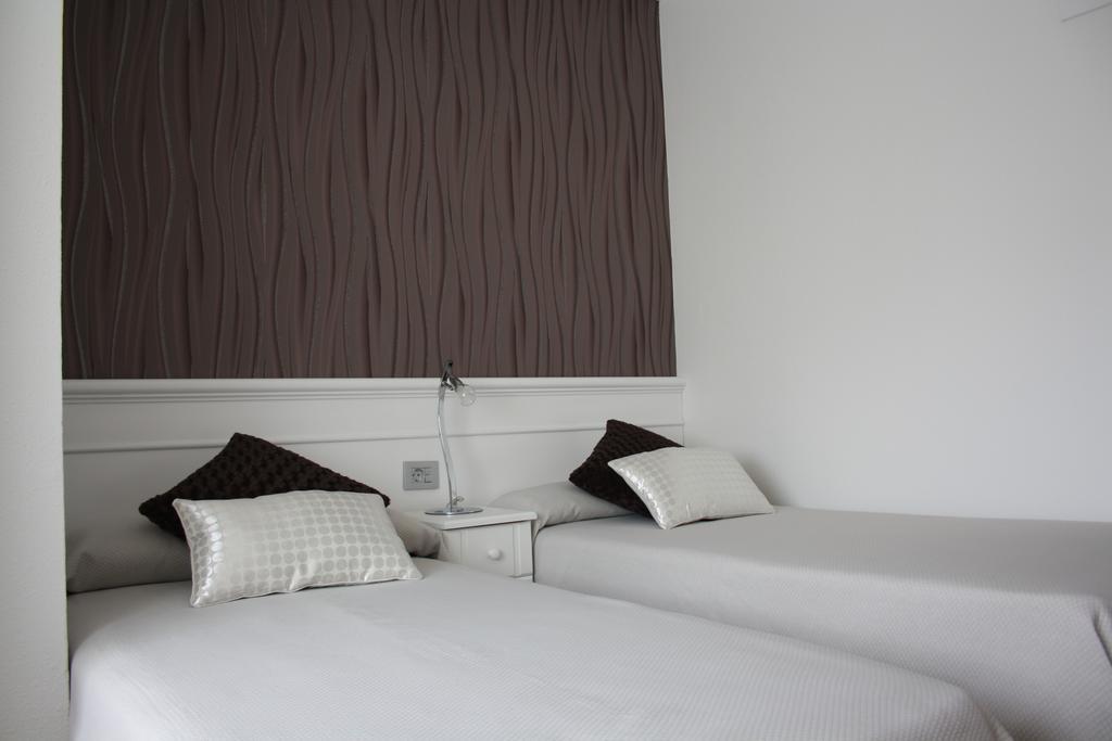 Standard Twin Room,227558537:JPEG
