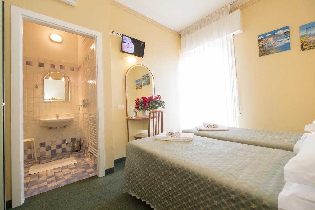 Double Room Partial Sea View