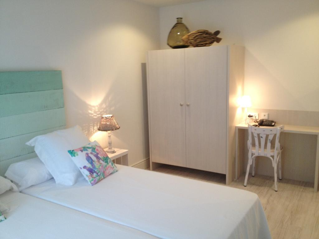 Double or Twin Room,227753966:JPEG