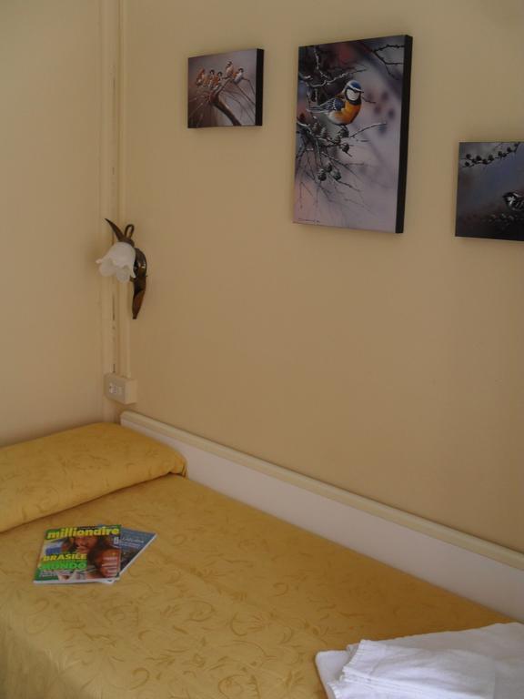 Single Room,1589206110:JPEG