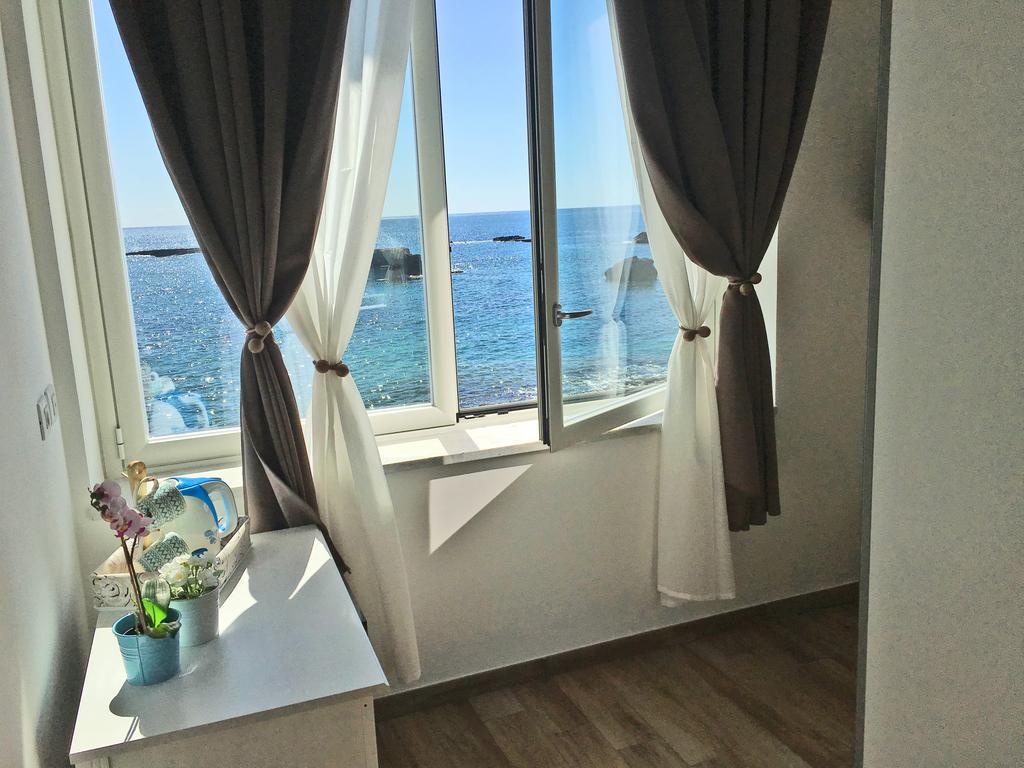 Queen Room Sea View