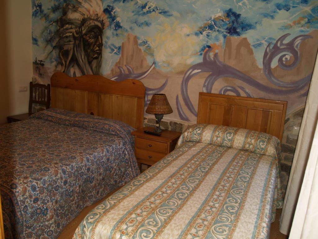 Triple Room,586594299:JPEG