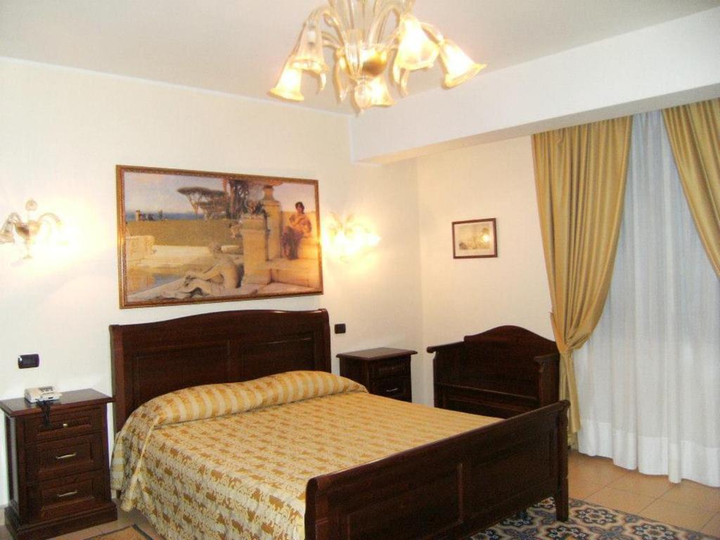 Double or Twin Room,22926855:JPEG