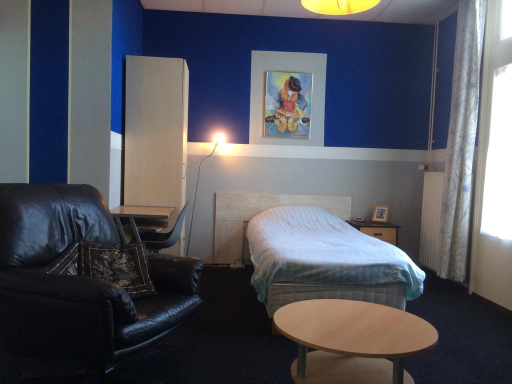 Triple Room,231537415:JPEG