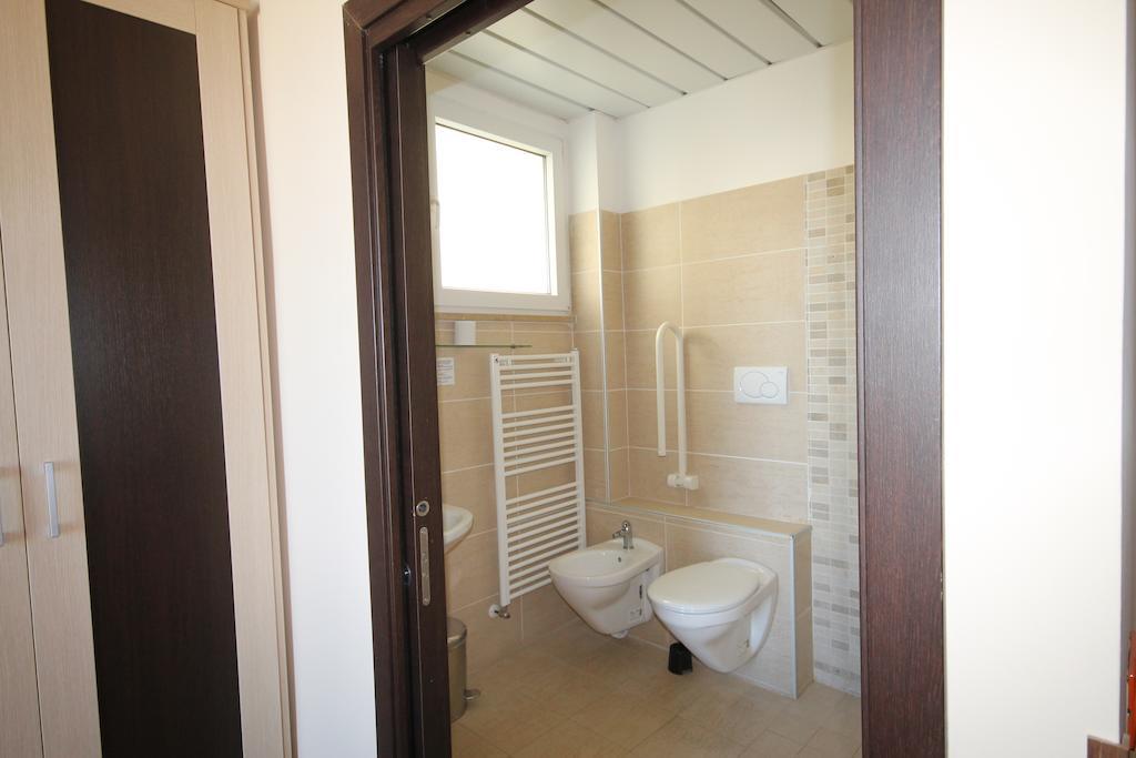 Double or Twin Room Sea View,246225637:JPEG