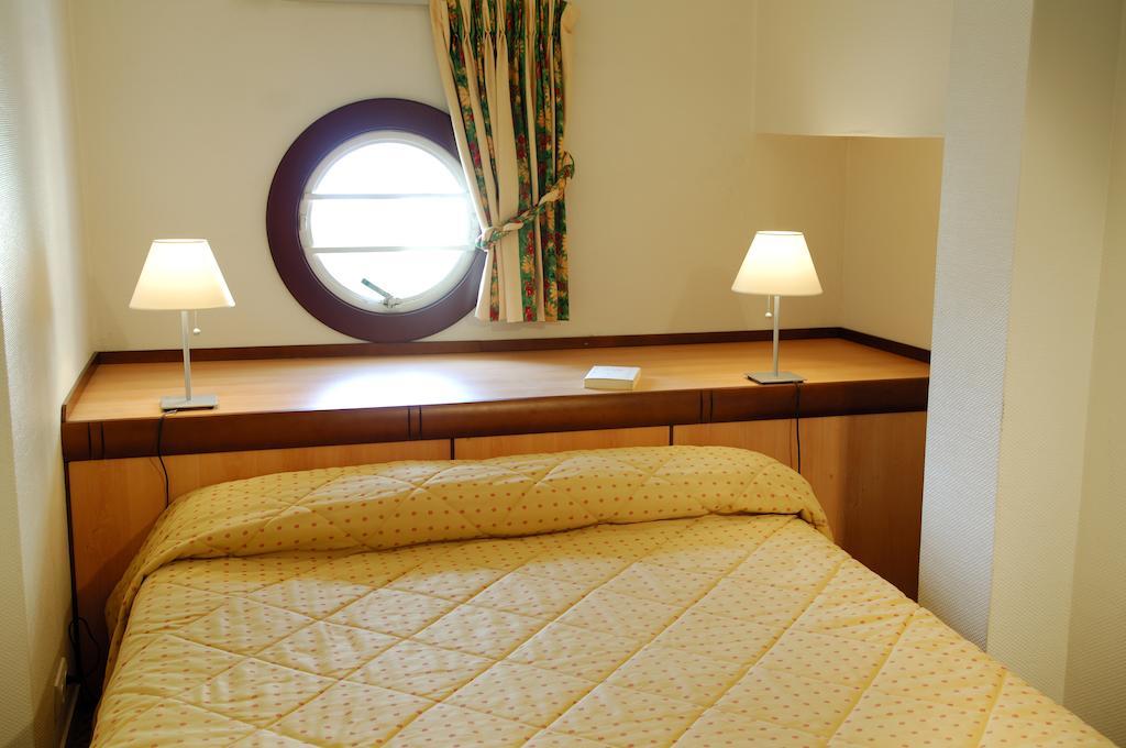 One-Bedroom Duplex Apartment Sea View,235091401:JPEG