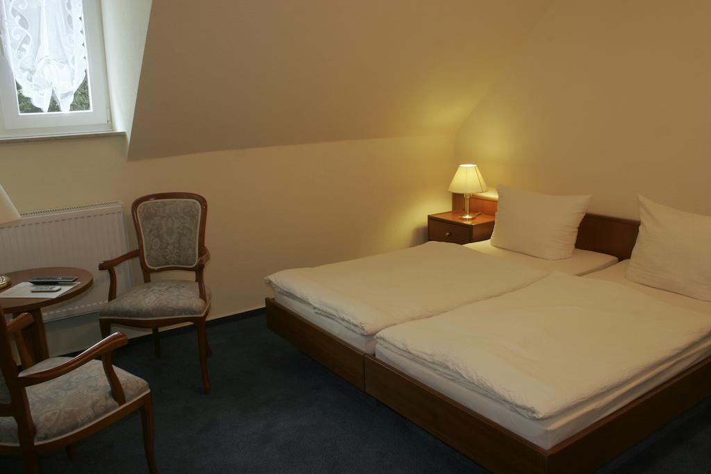 Triple Room two separate bedrooms