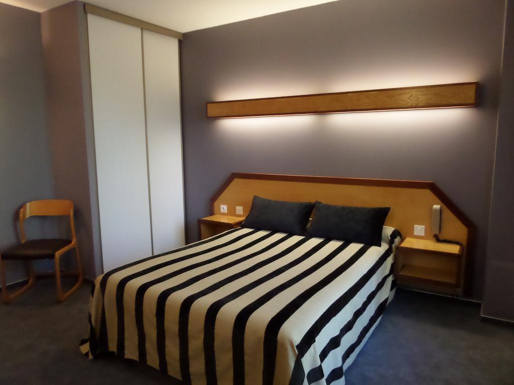 Single Room,154314766:JPEG