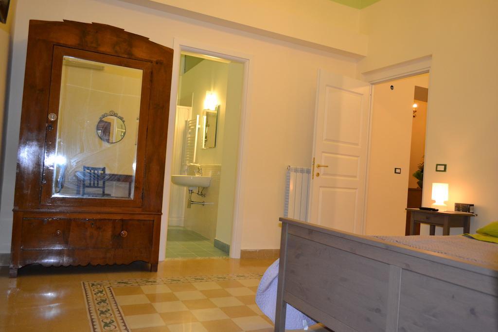 Standard Double Room,823187294:JPEG
