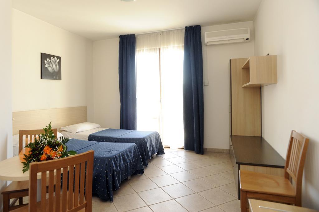 Quadruple Room,236083929:JPEG