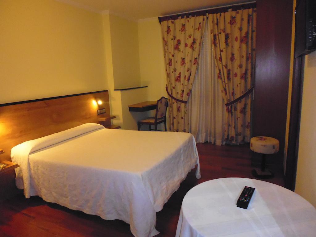 Double Room,236482557:JPEG