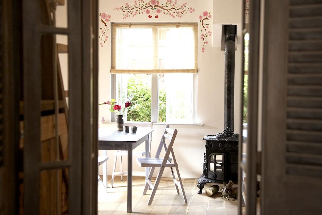 Holiday Home,1176757126:JPEG