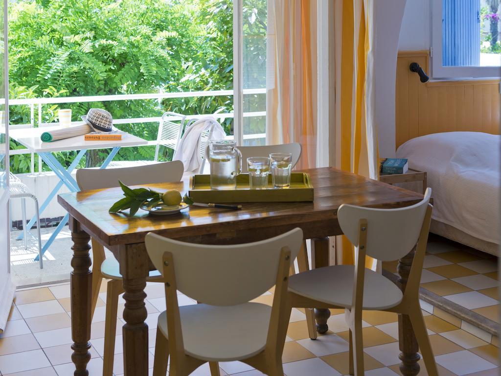Family Suite Kitchen
