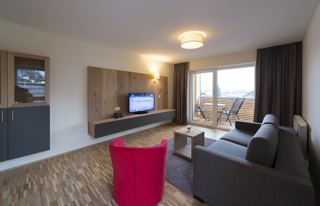 One-Bedroom Apartment Balcony,237195661:JPEG