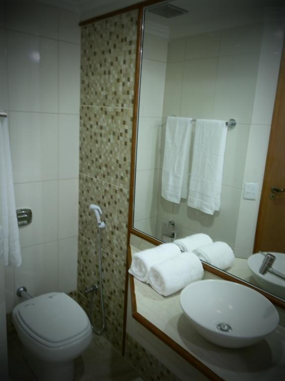 Deluxe Double Room Shower,640805127:JPEG