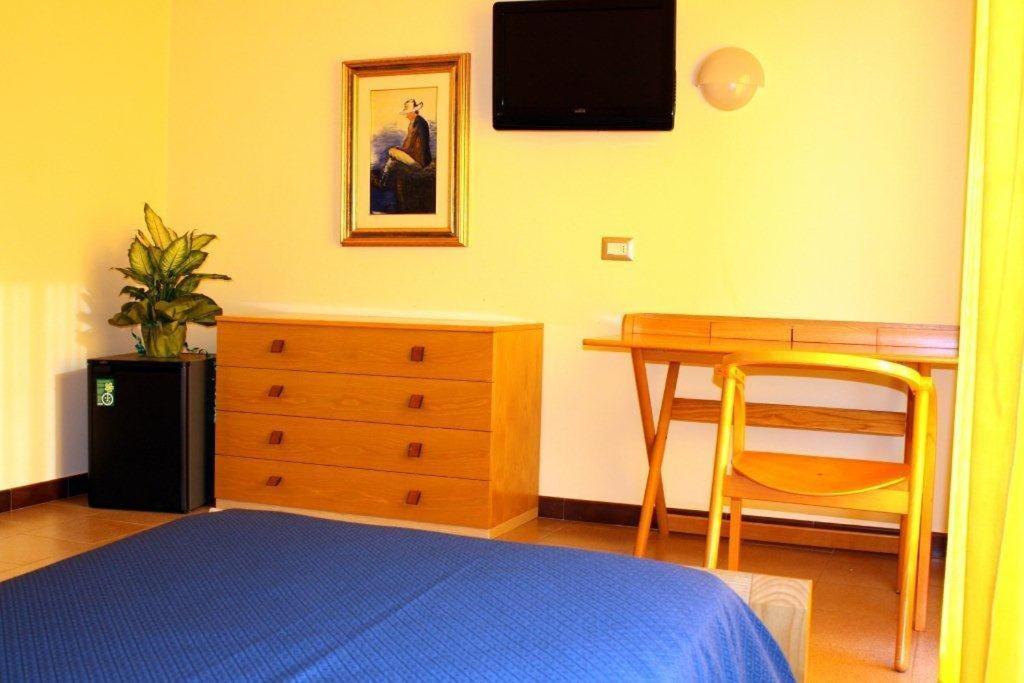 Standard Double or Twin Room Sea View,514849980:JPEG