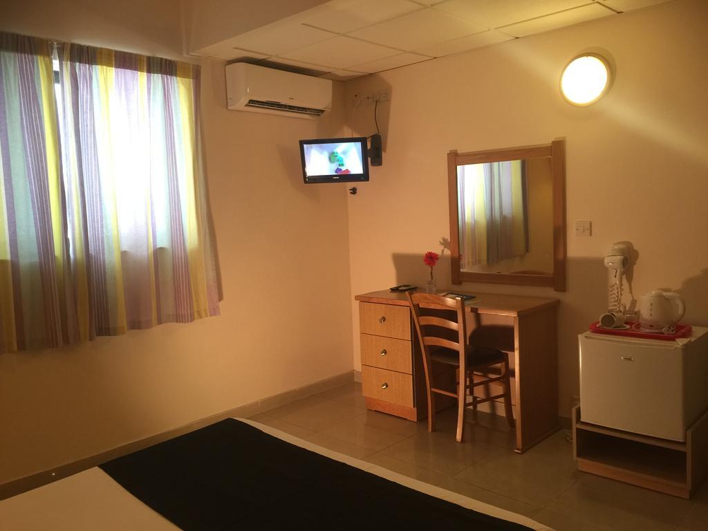 Single Room Shower,285394357:JPEG