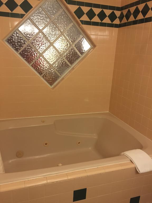 Luxury King Room