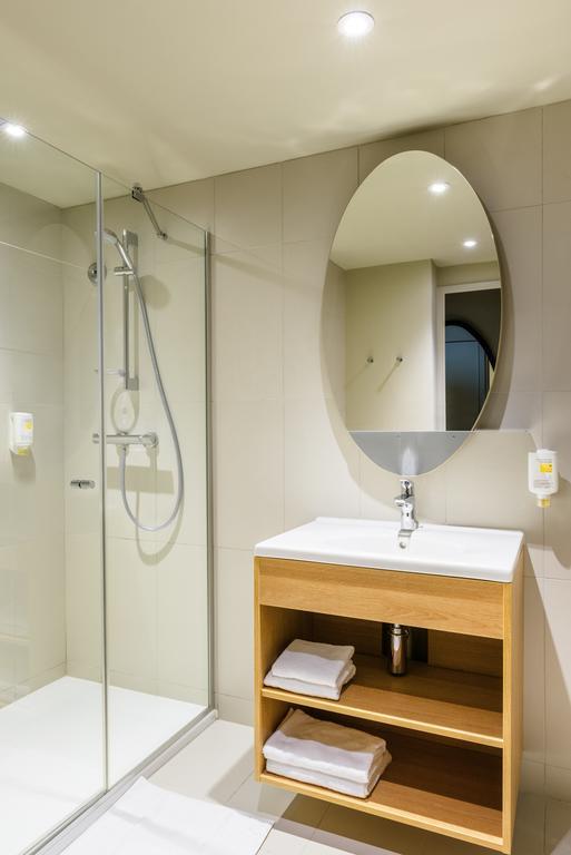 One-Bedroom Apartment,1273792240:JPEG