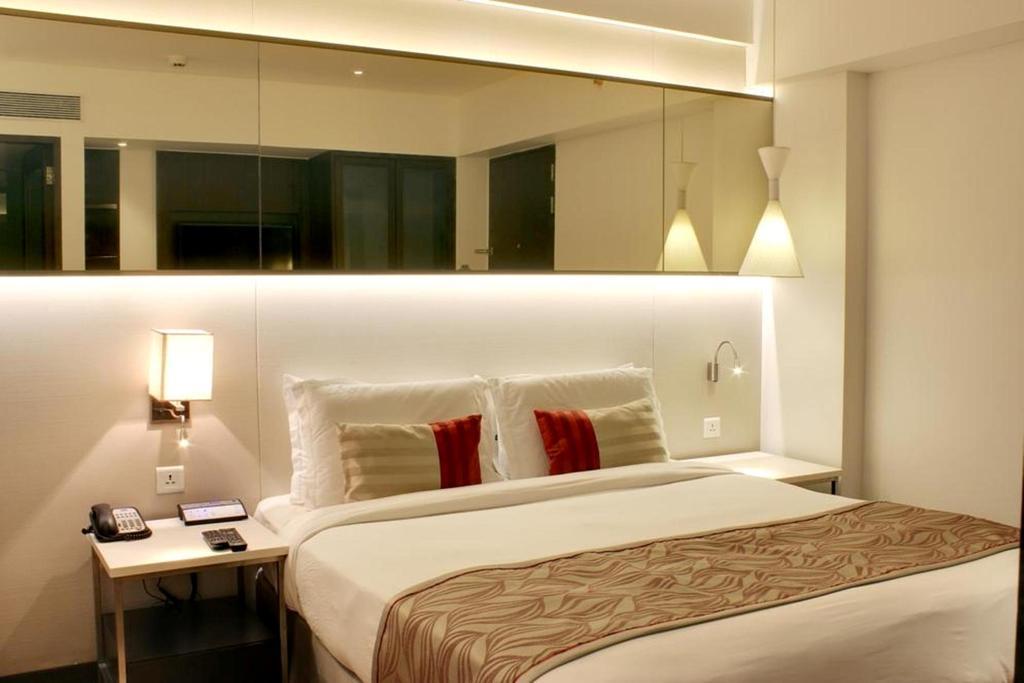 Superior Room King Bed on Laundry Food Soft Beverages,1213063702:JPEG